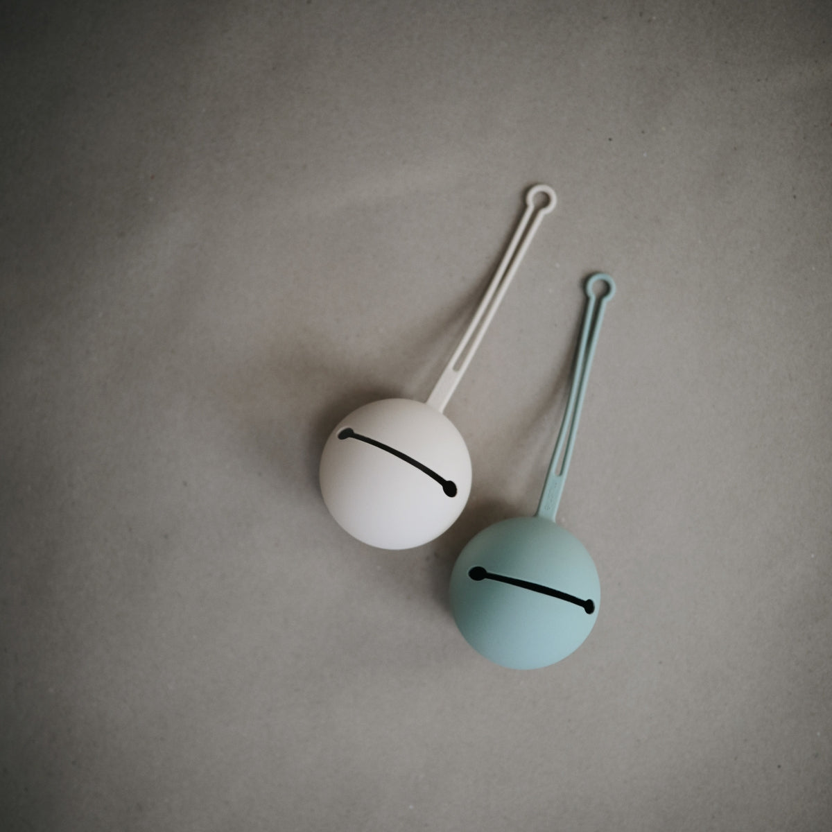 silicone tuttenhouder - shifting sand