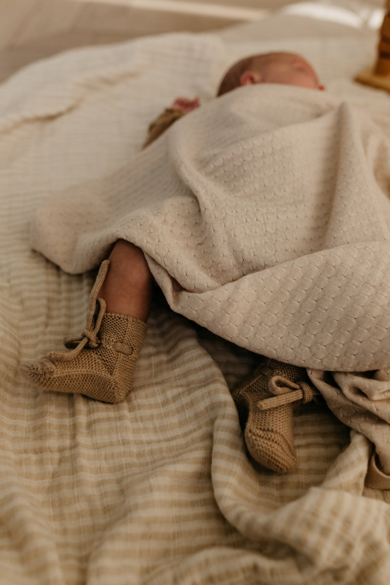 booties - sand - 0-9M
