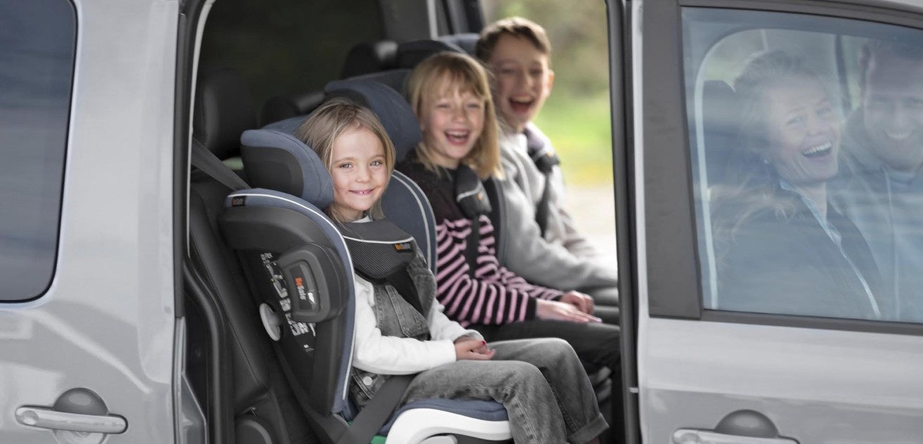 iZi flex fix 100-150cm - black