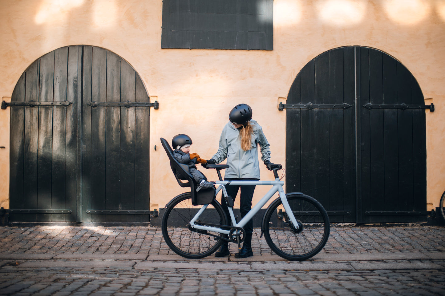 yepp fietsstoel 2 maxi - midnight black