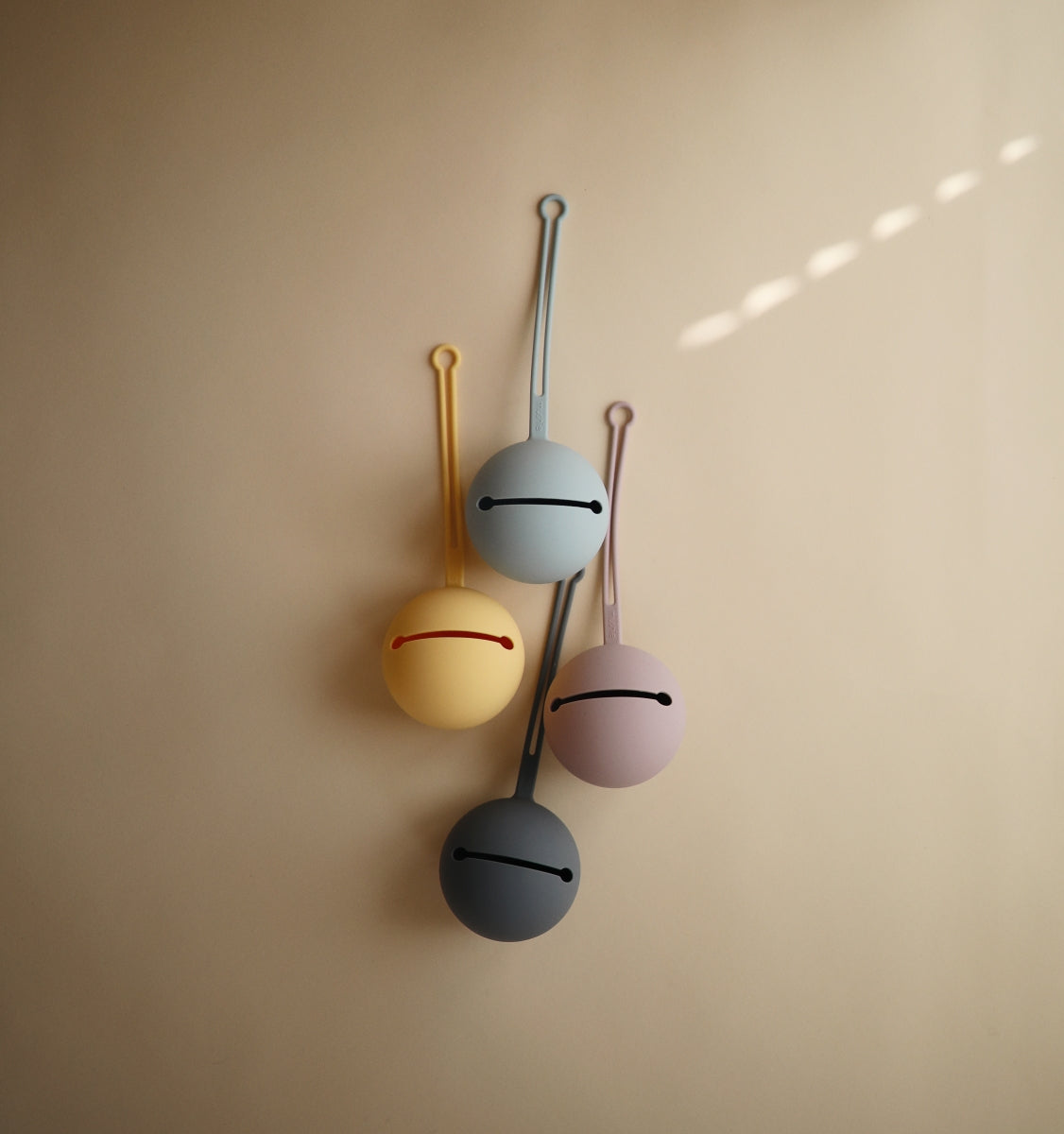 silicone tuttenhouder - geel