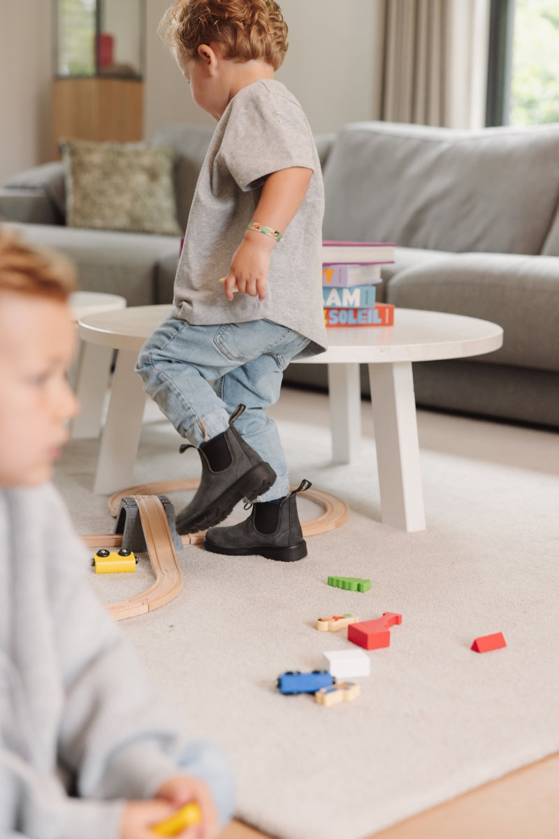 blundstone boots kids - rustic black