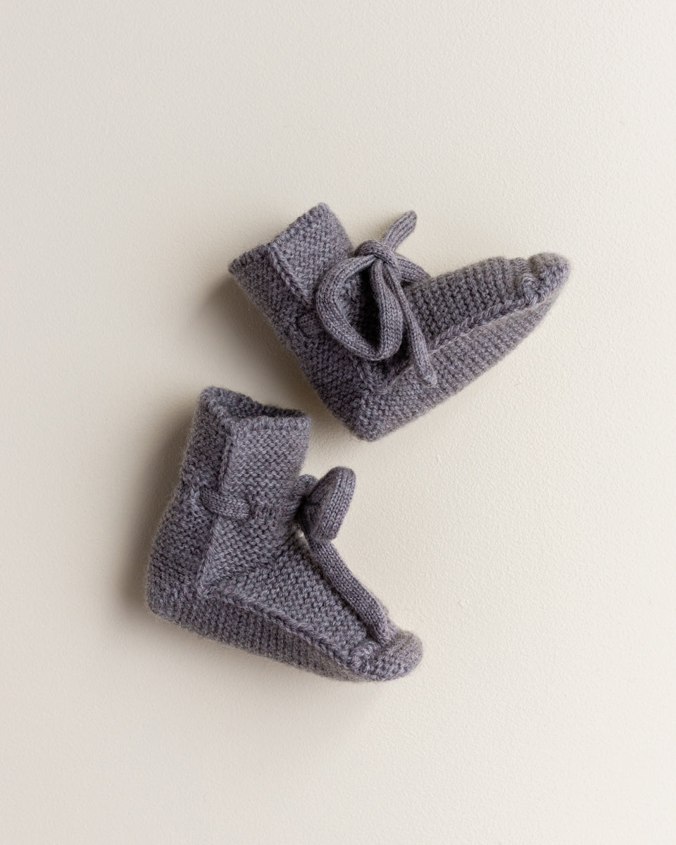 booties - otter - 0-9M