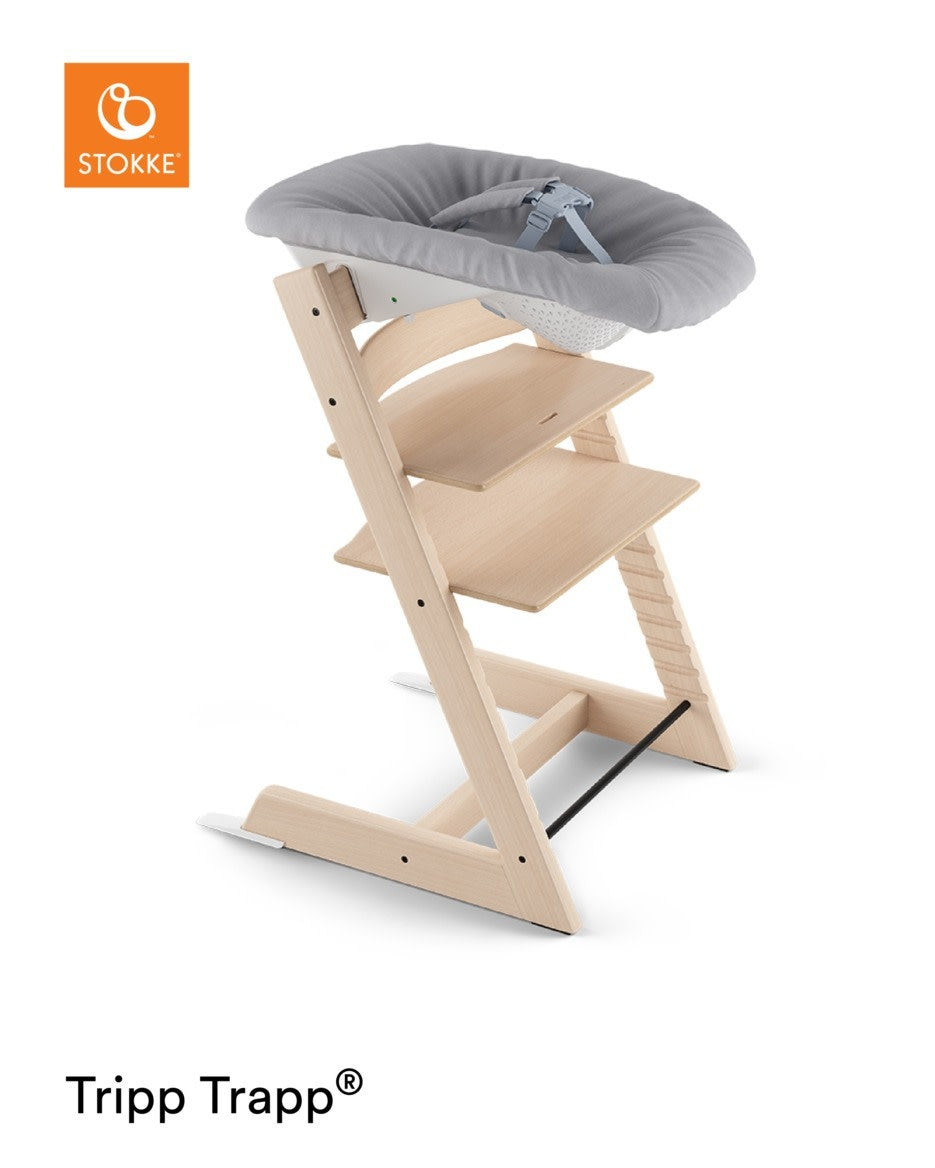 newborn set met speelgoedhanger - grey