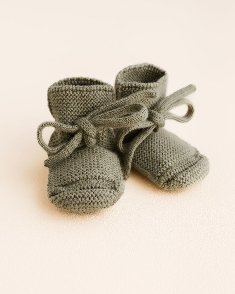 booties - artichoke - 0-9M
