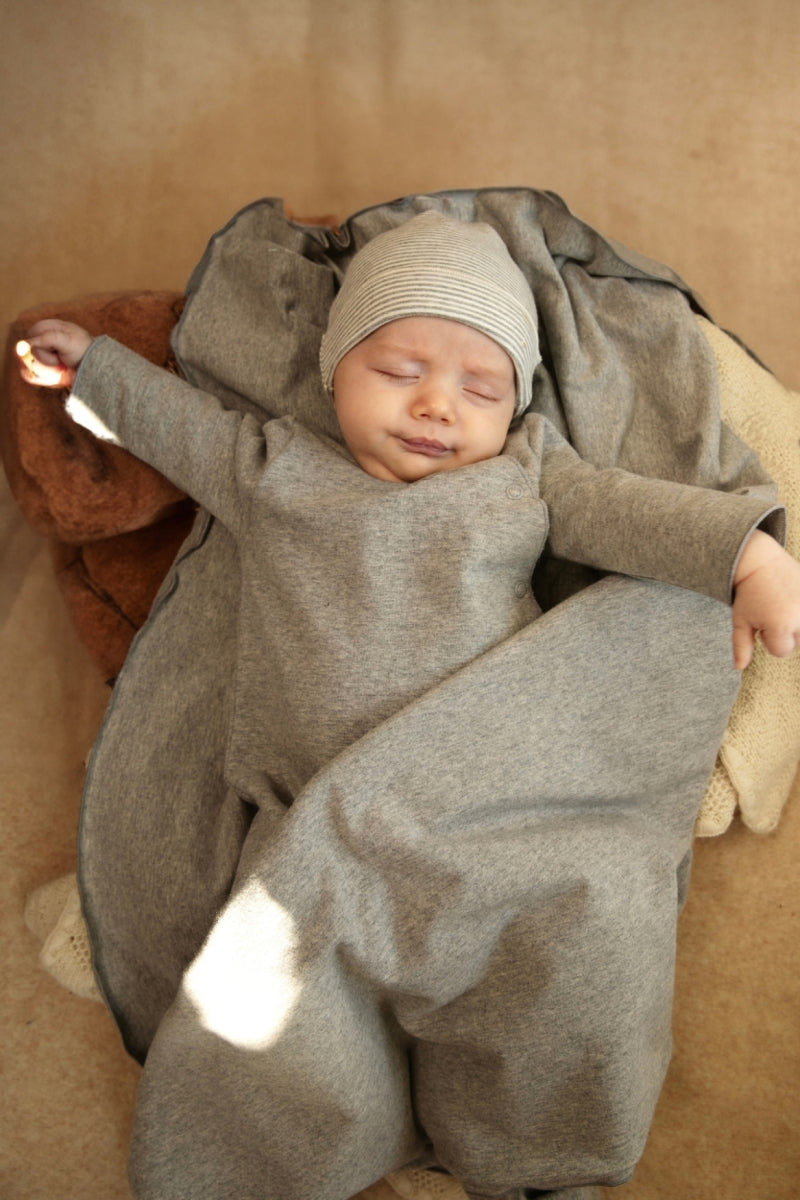newborn suit with snaps - grey melange