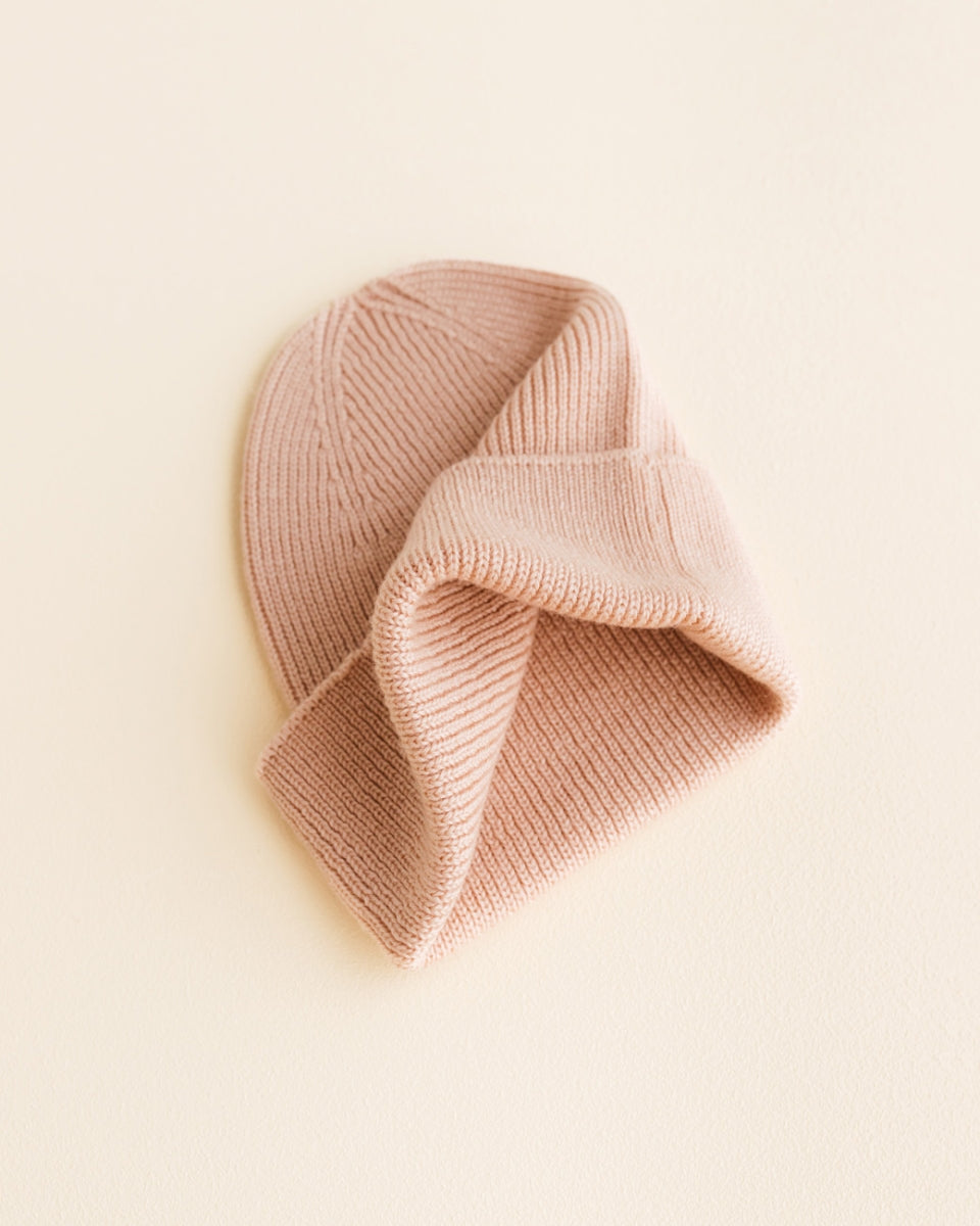 beanie fonzie - newborn - rose