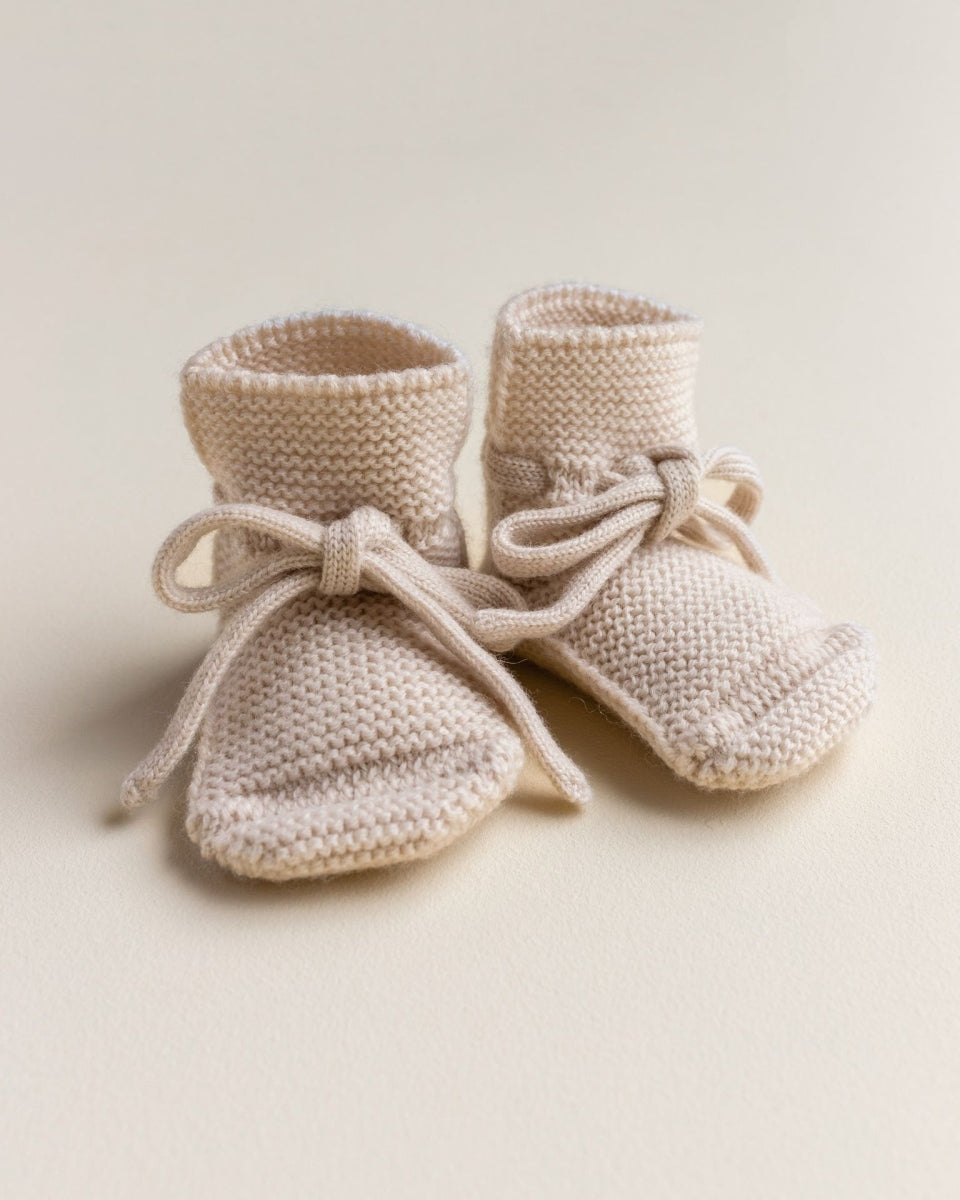 booties - cream - 0-9M