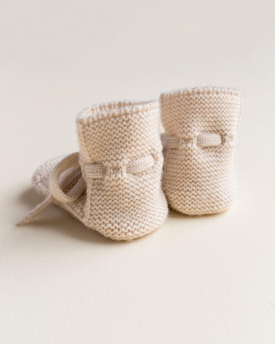 booties - cream - 0-9M