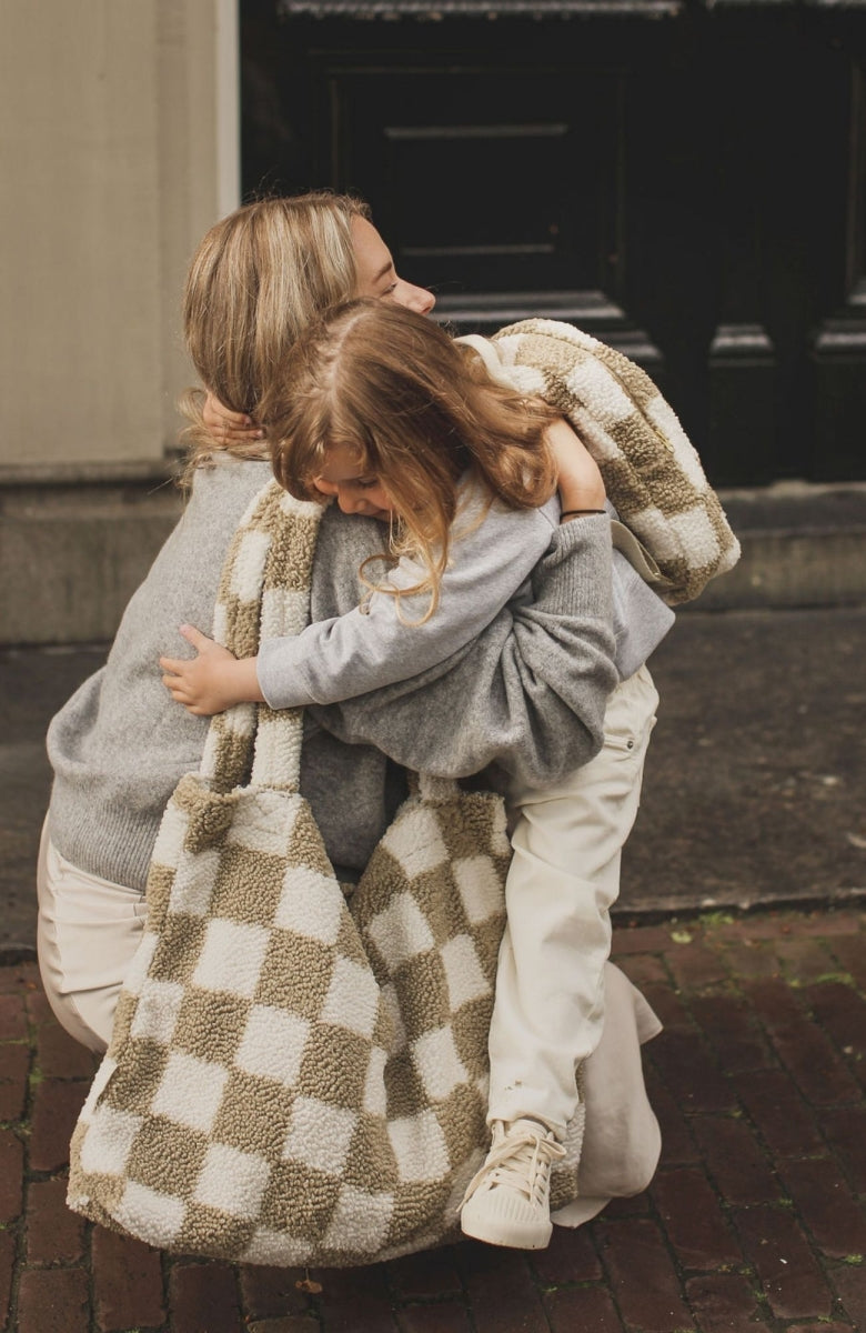 studio noos x binbamba - mom bag teddy toast check