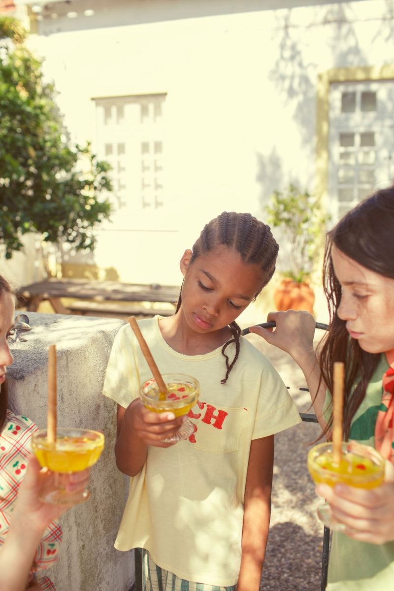 t-shirt light yellow with beach bar print
