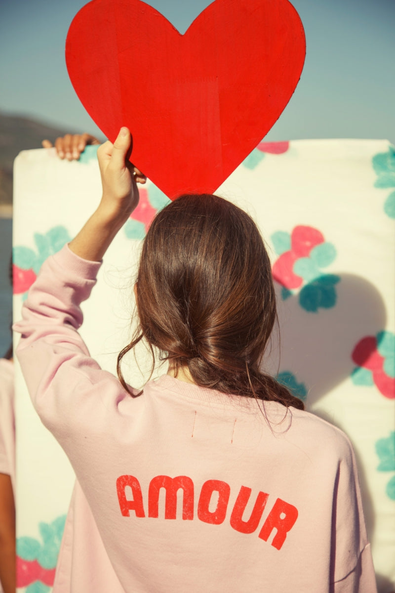 sweatshirt - lilac with red heart print