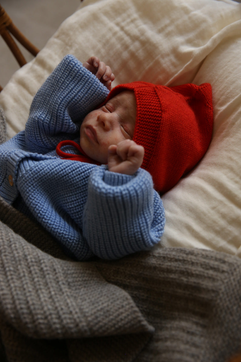 pixie bonnet isidor - red
