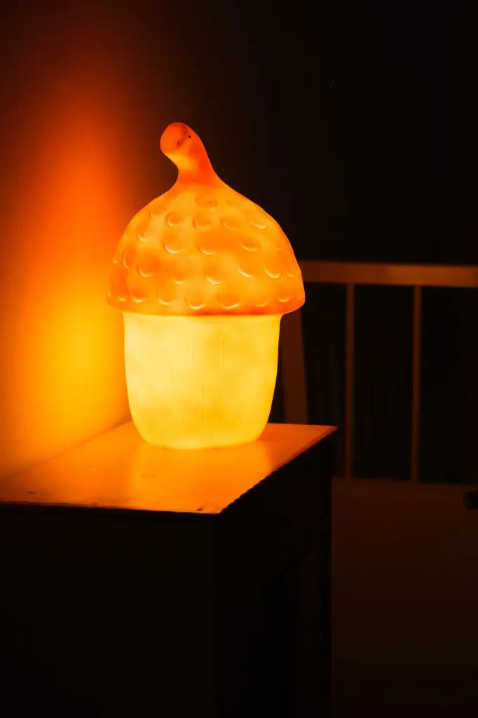 acorn lamp - klein - red brick