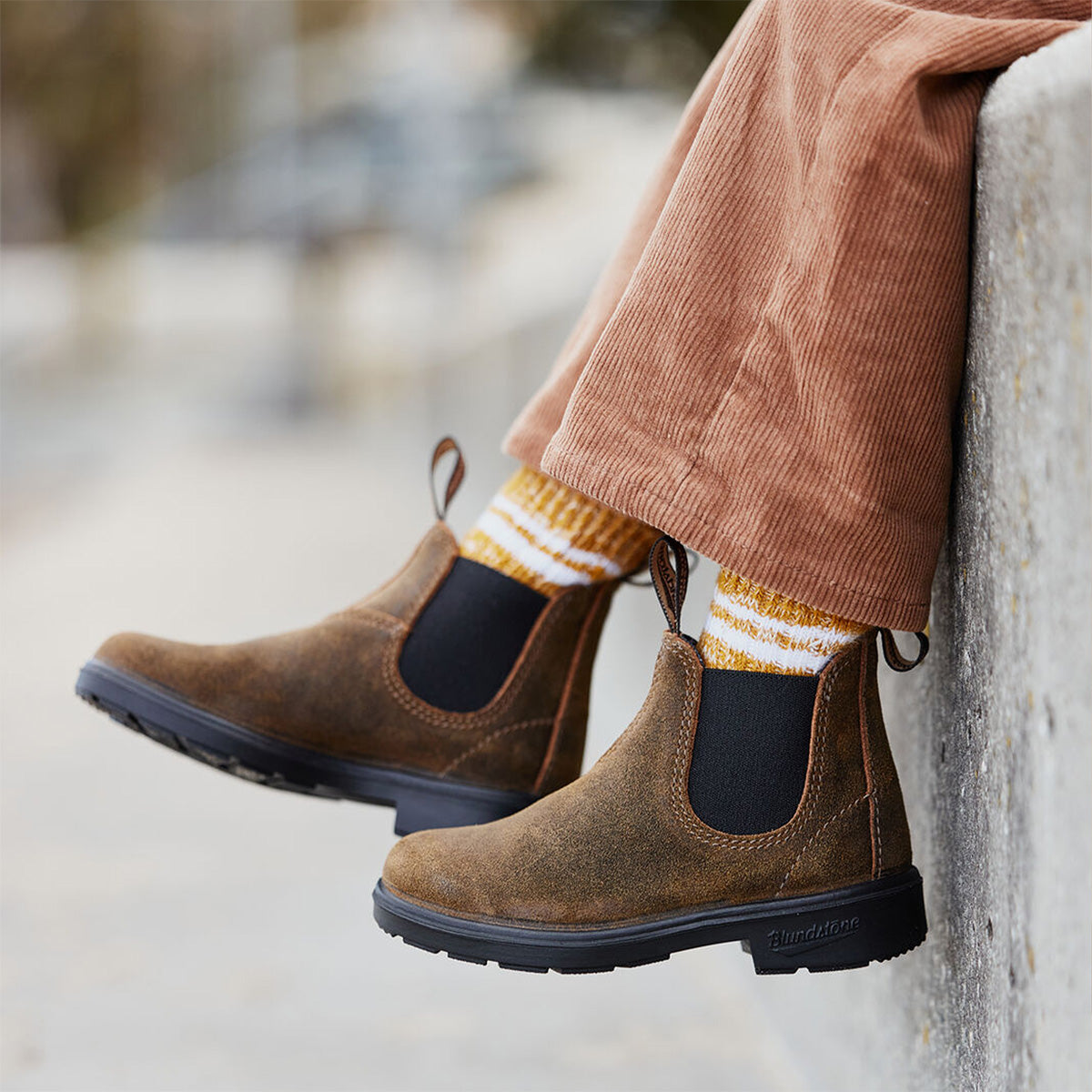 blundstone boots kids - suede brown