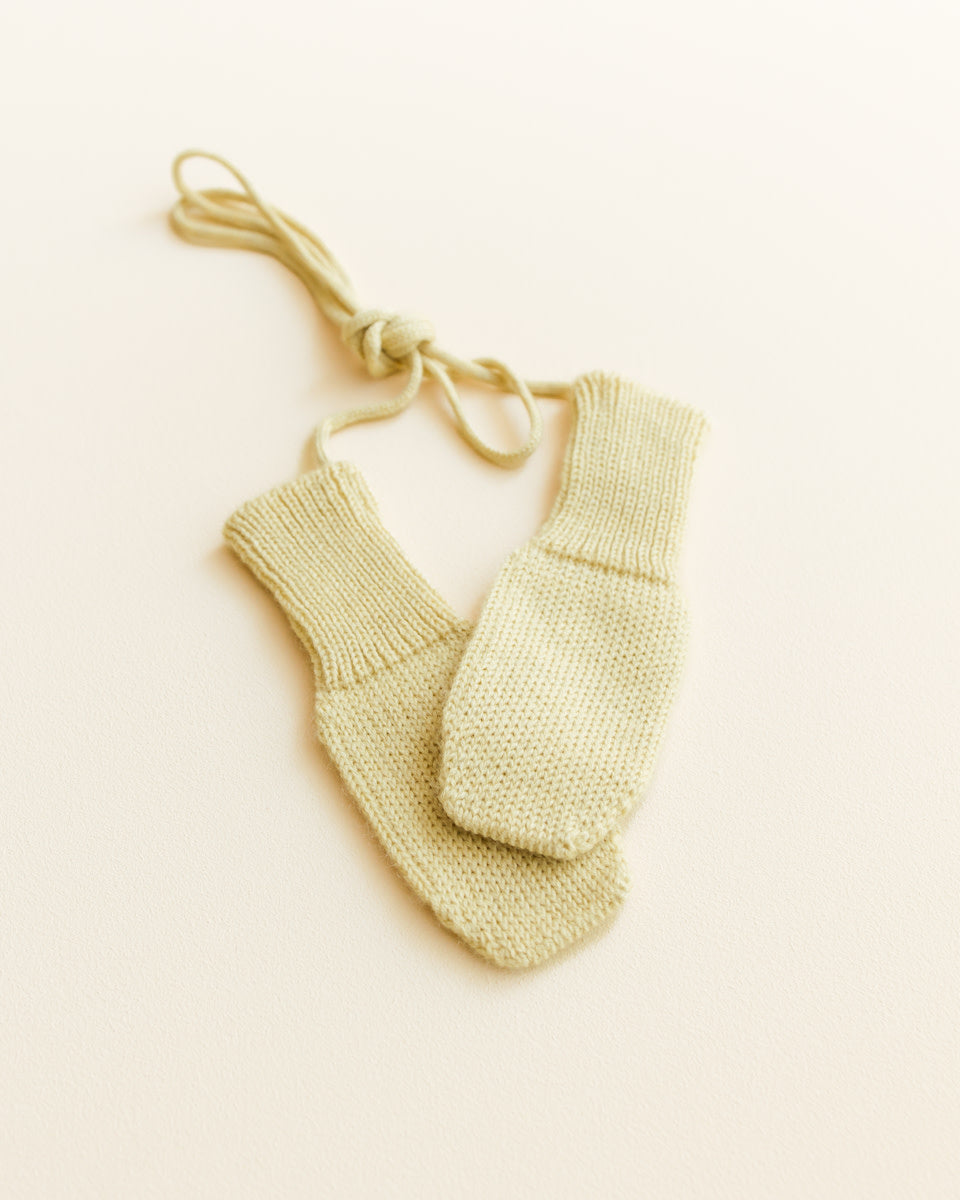 wanten - light yellow
