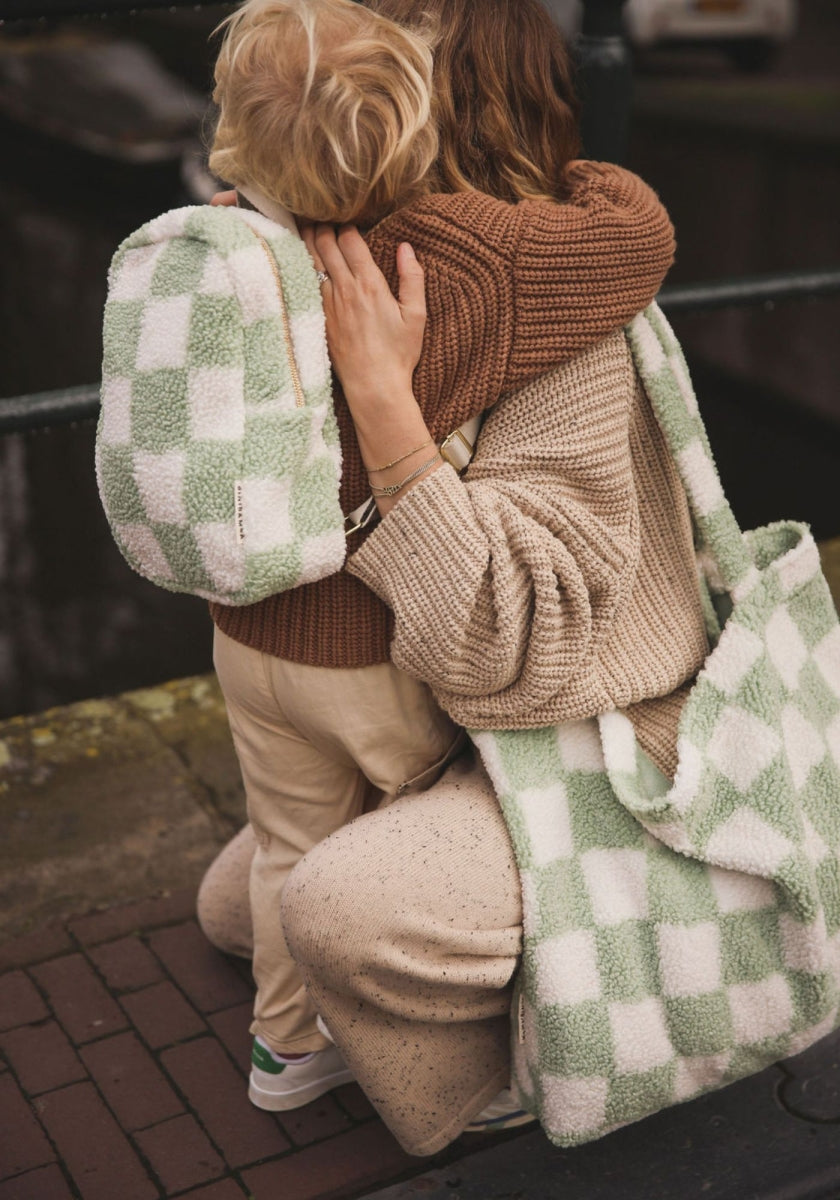 studio noos x binbamba - mom bag teddy pistachio check
