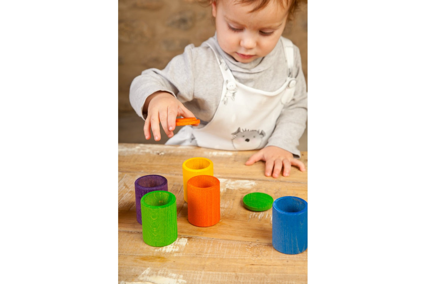 coloured cups with lid