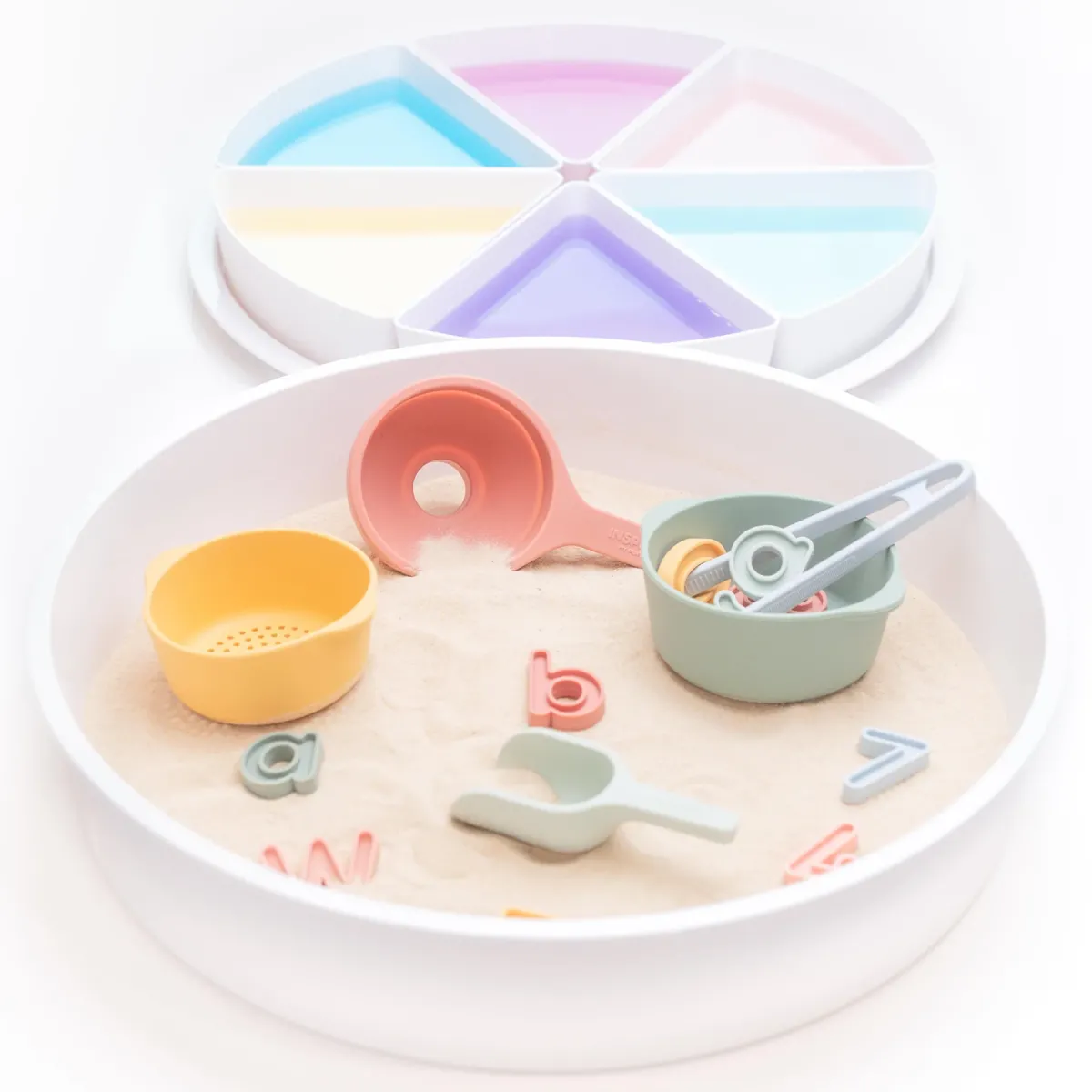 speel tray - open einde speelbak incl deksel en compartimenten