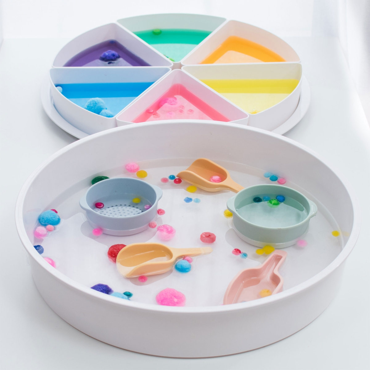speel tray - open einde speelbak incl deksel en compartimenten