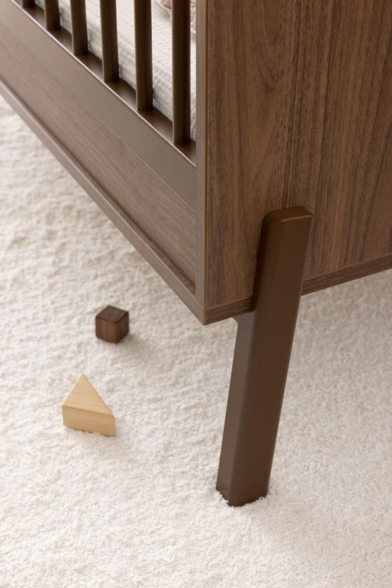 ashi meegroeibed - chestnut - 140x70cm