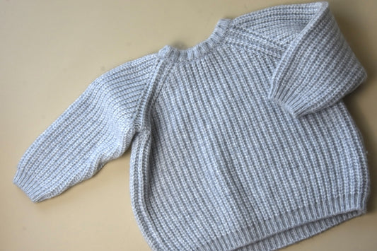 knitted sweater - grey