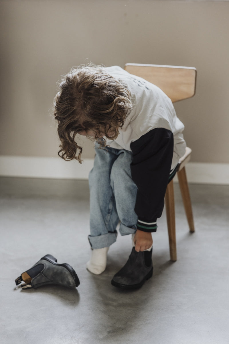 blundstone boots kids - rustic black