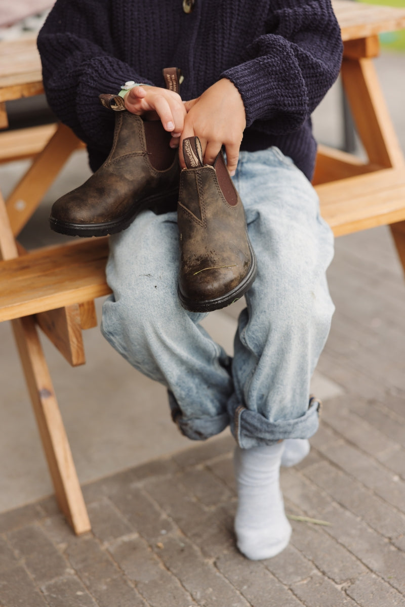 blundstone boots kids - rustic brown