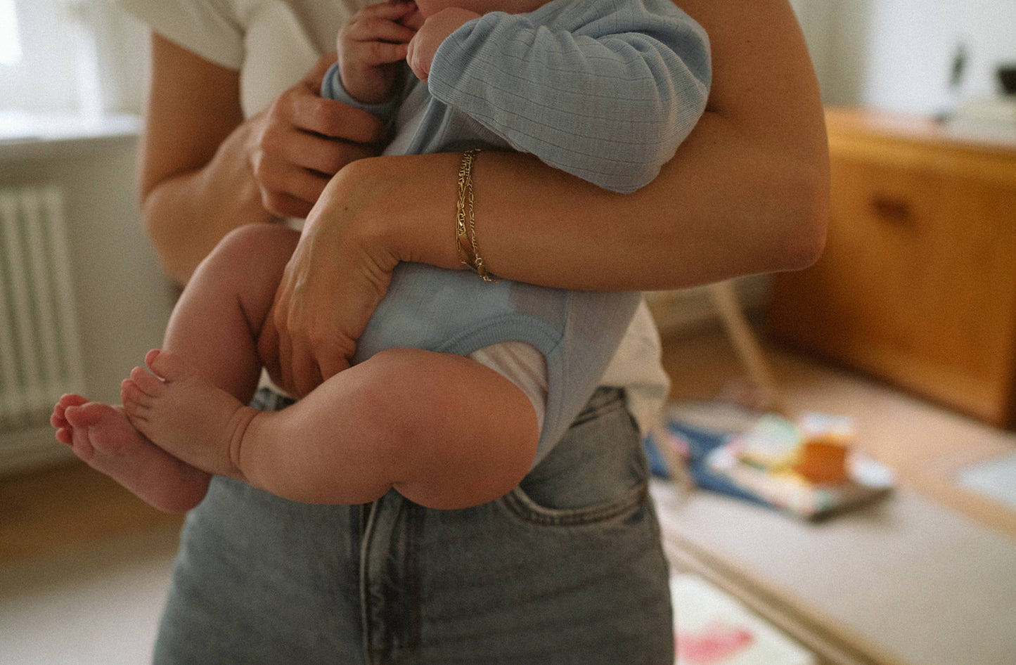 body - light blue - 100% wol