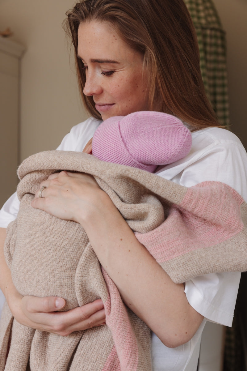 deken gilbert - sand/bubblegum