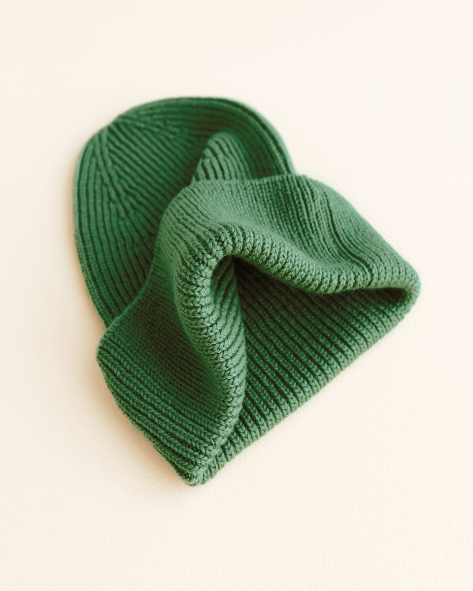 beanie fonzie - adult - grass