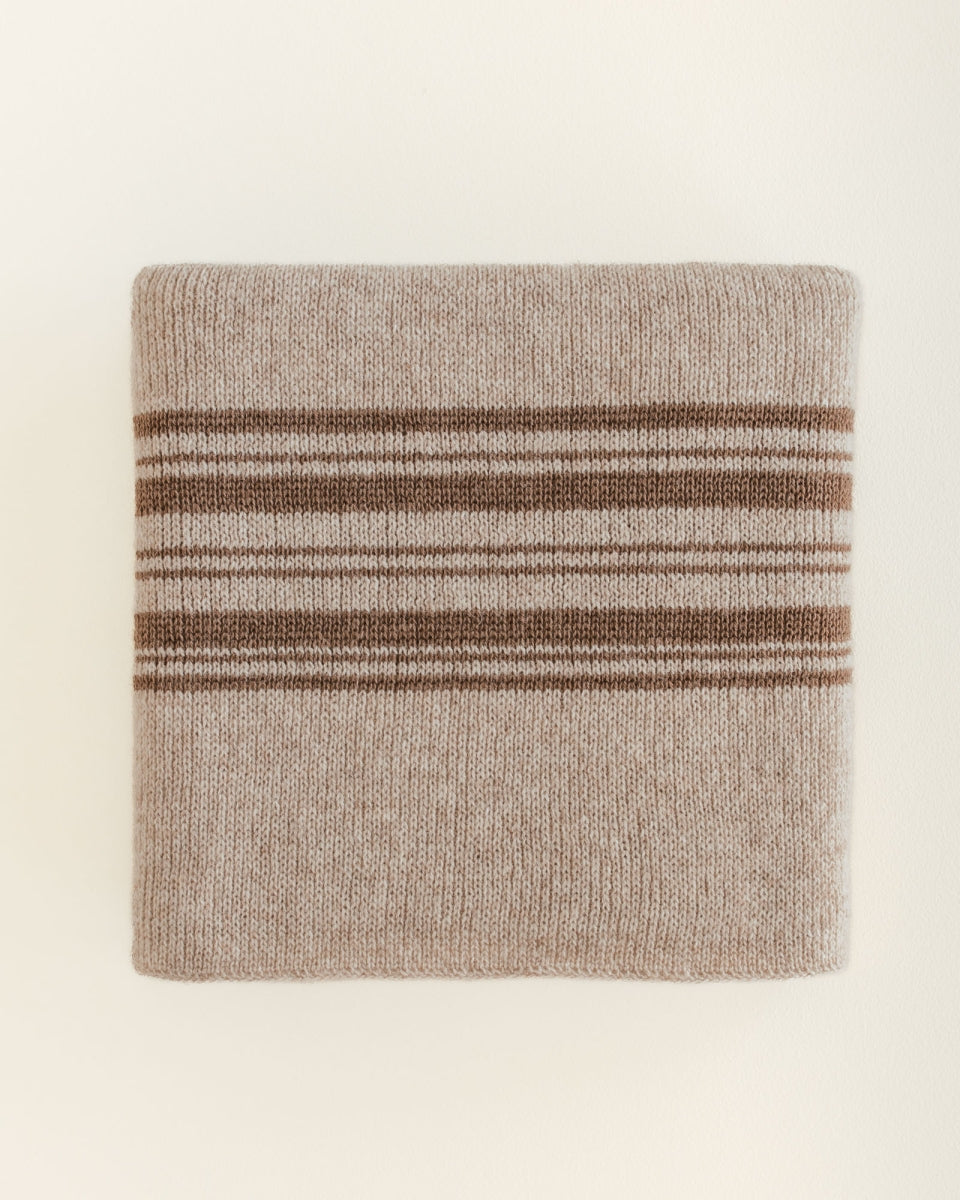 deken gilbert - sand/walnut