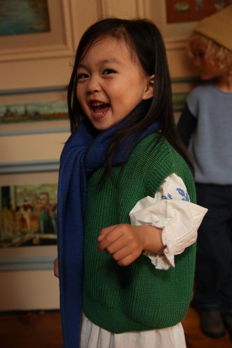 vest harvey kid - grass